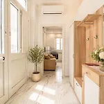 Guest house Frontemare By Symphonya Luxury 3*