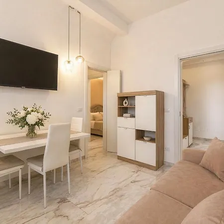 Frontemare By Symphonya Luxury בית הארחה 3*